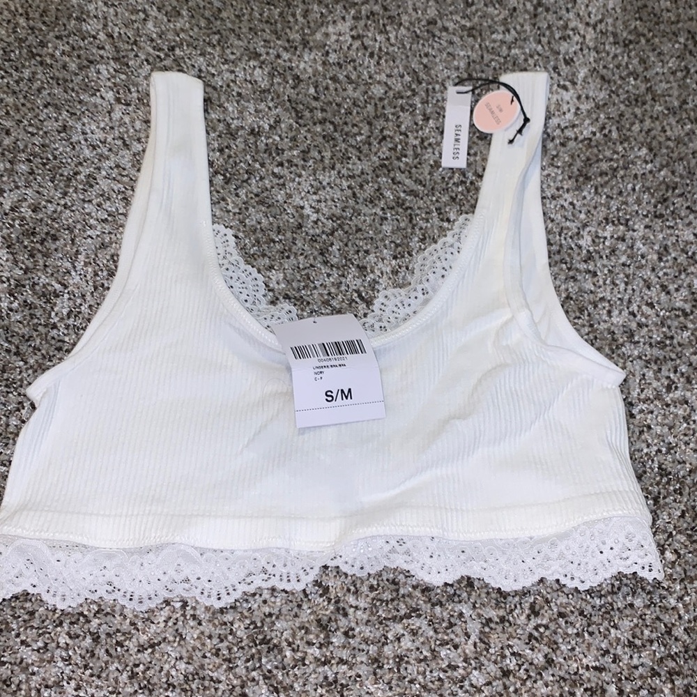 Forever 21 white seamless bralette